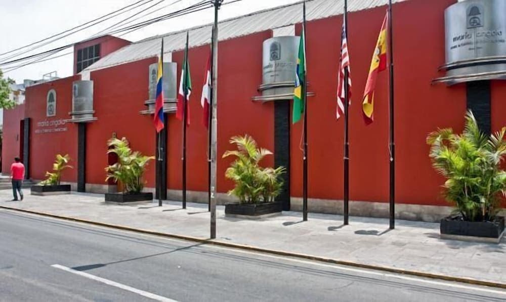 Maria Angola