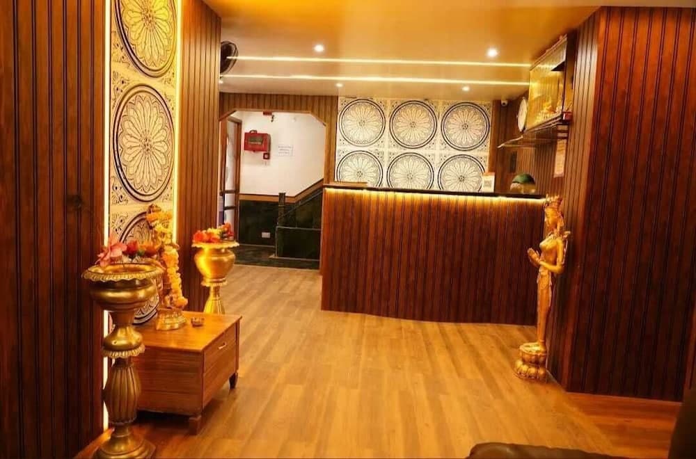 HOTEL PADMAKRISHNA