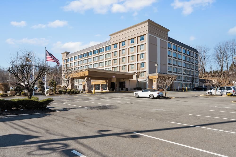 Mitchell Executive Hotels-Fort Lee