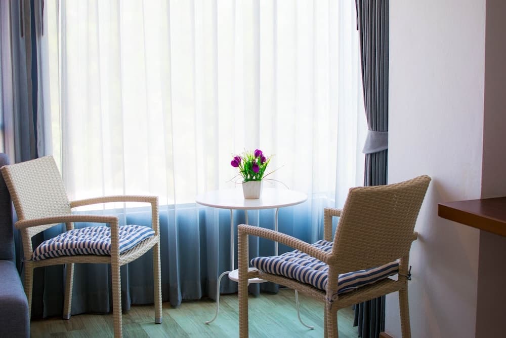Comet Hotel Suratthani