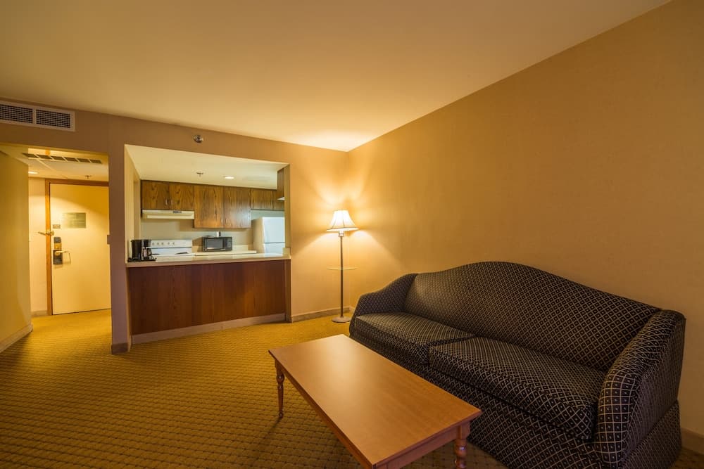 Ambassador Inn
