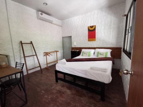 Baan Rock Inn