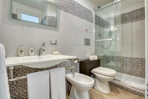 Ada Rooms