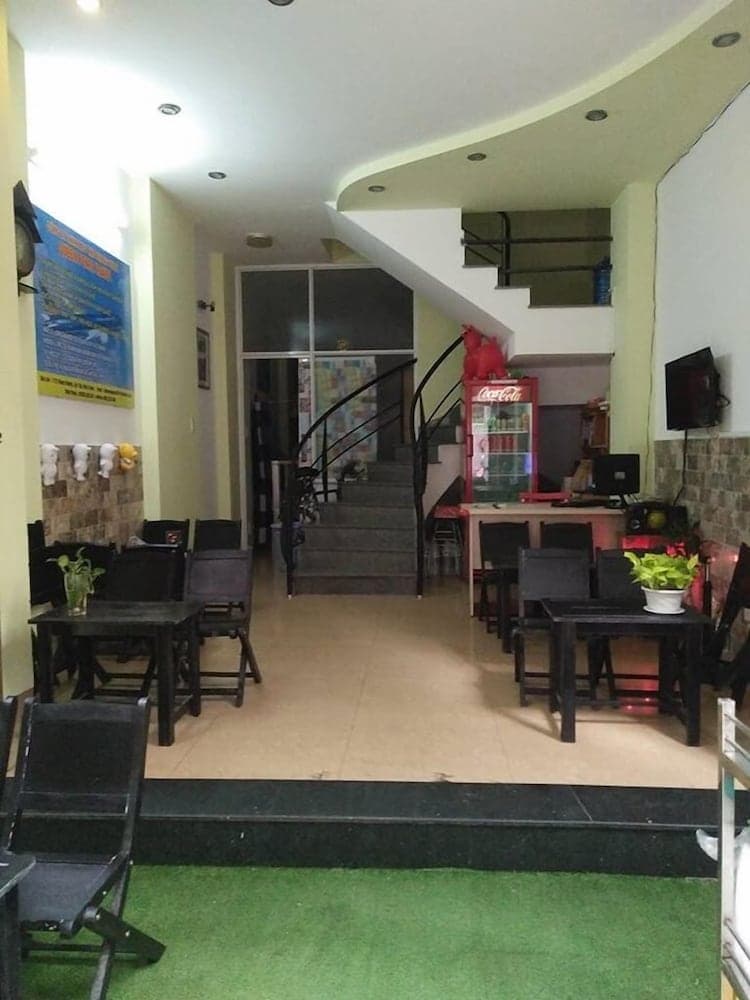 Queen Pearl Hostel