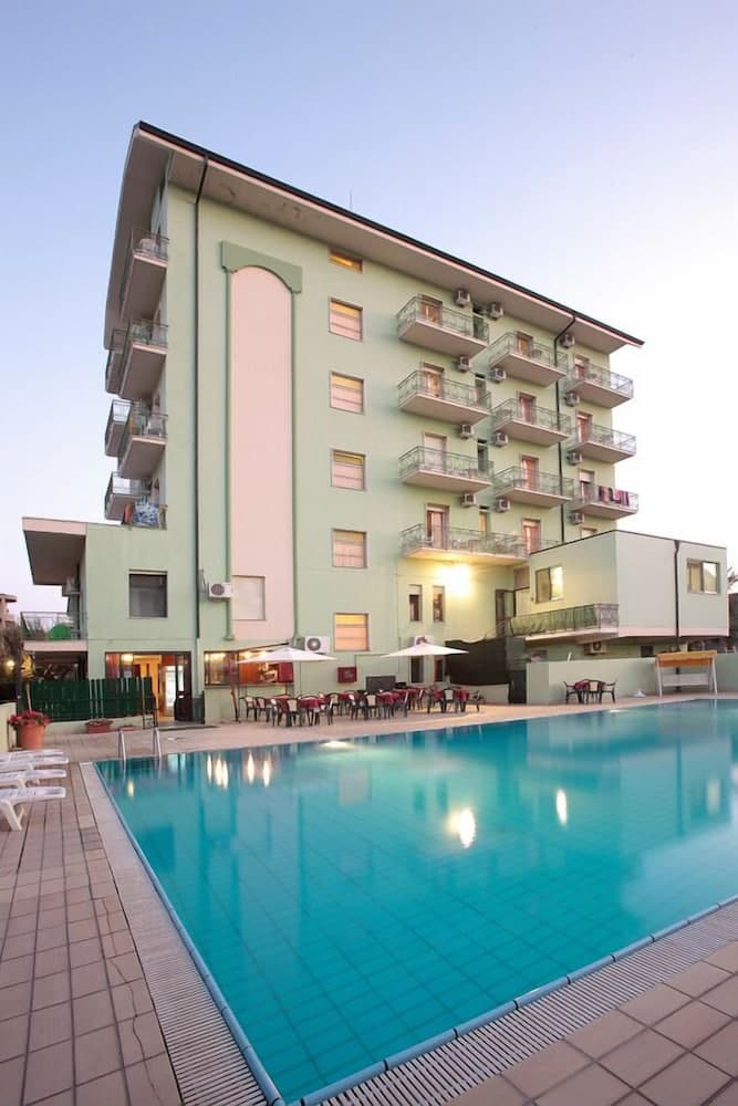 Hotel Rock