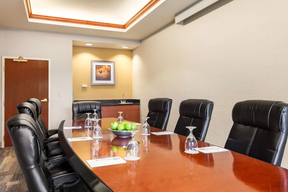 Hampton Inn & Suites Denver - Cherry Creek