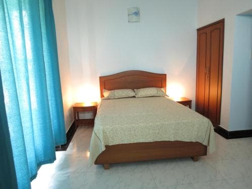 10) Spacious serviced villa central arpora & WiFi