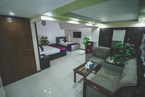 Regalia Inn