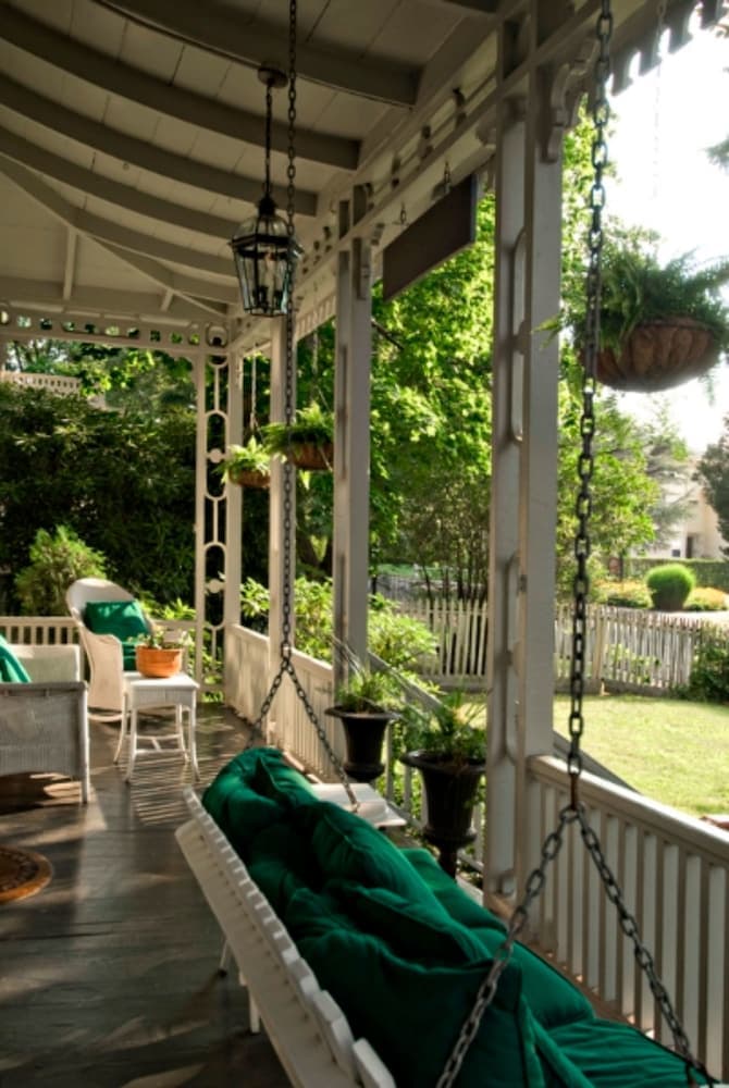 Marshall Slocum Inn