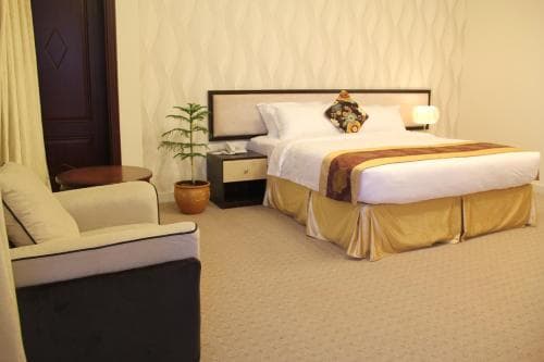 Peninsula Hotel
