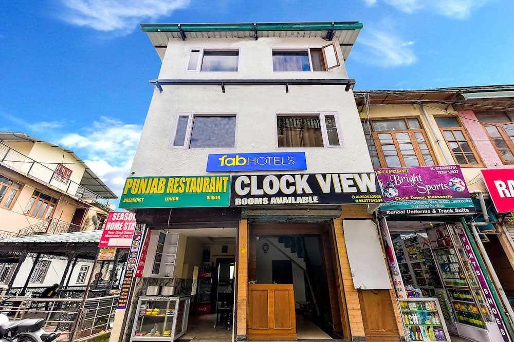 Clock View by Fabhotel