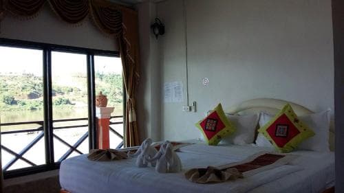 Houay Xai Riverside Hotel