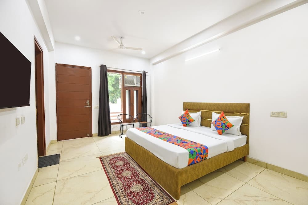 Fabhotel Jn Residency