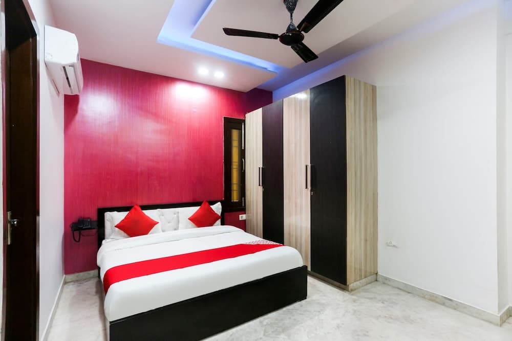 OYO 60529 Hari Nagar Inn