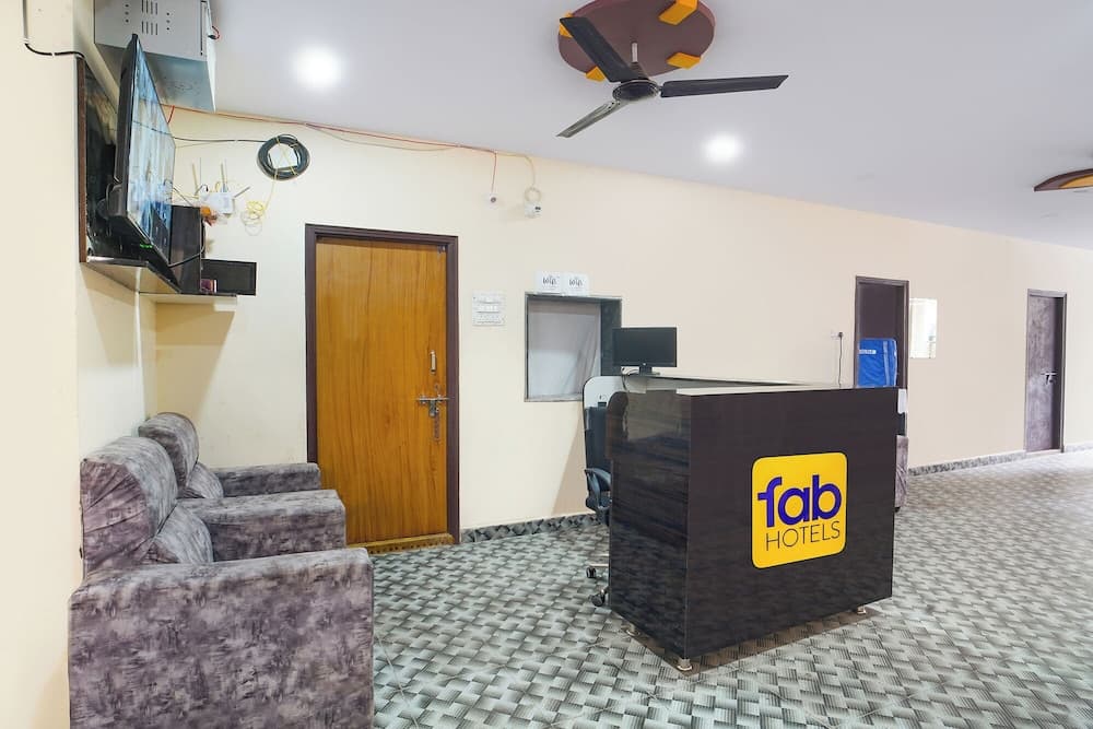 Fabhotel Sbr