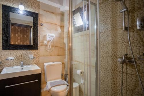 Toti Boutique Rooms