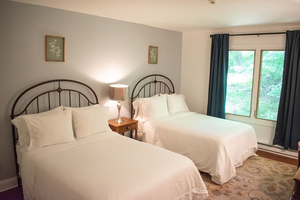 Apple Tree Inn