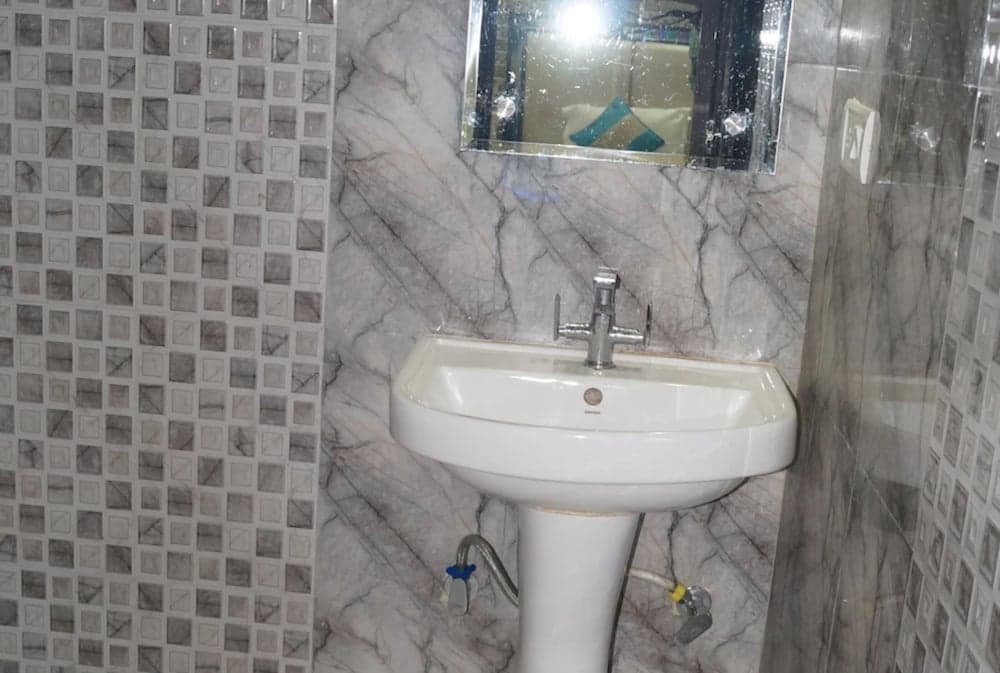 Goroomgo Maitri Hostel Bhilai