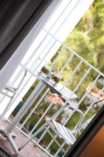 Parrots Sitges Hotel
