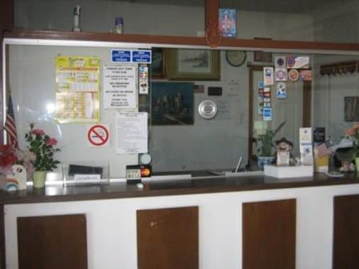 Caravan Inn
