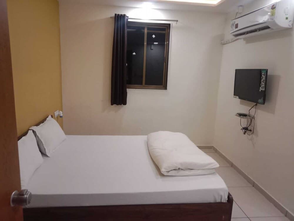 Hotel Shreeji's