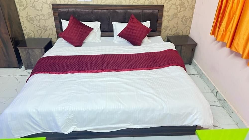 Vrindavan Hotel
