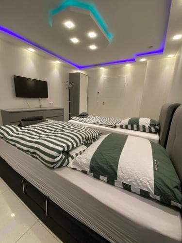 Aparts House - Balkon - Free Parking- WiFi - Kitchen