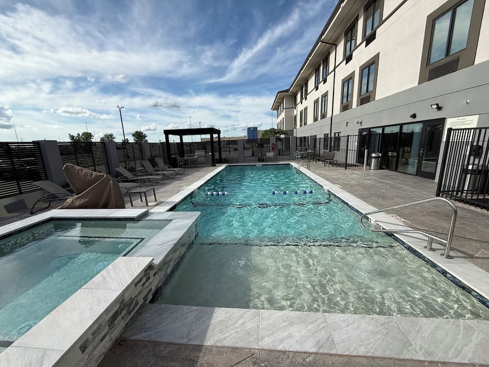 Sleep Inn & Suites