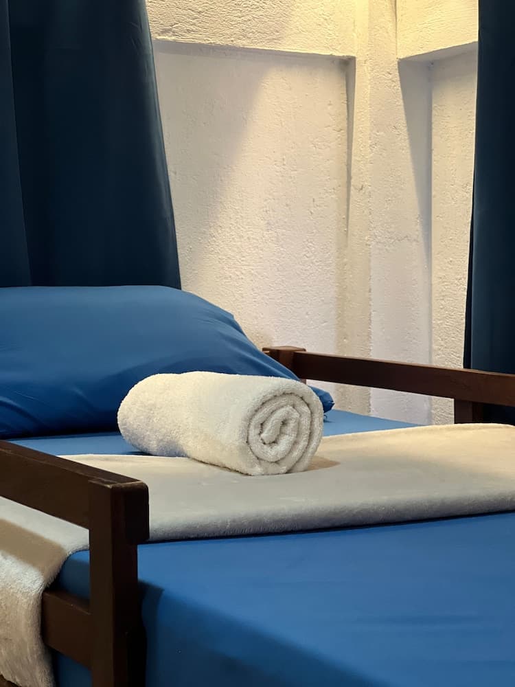 Island Lyfe Adventures Hotel