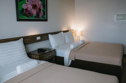Leope Hotel