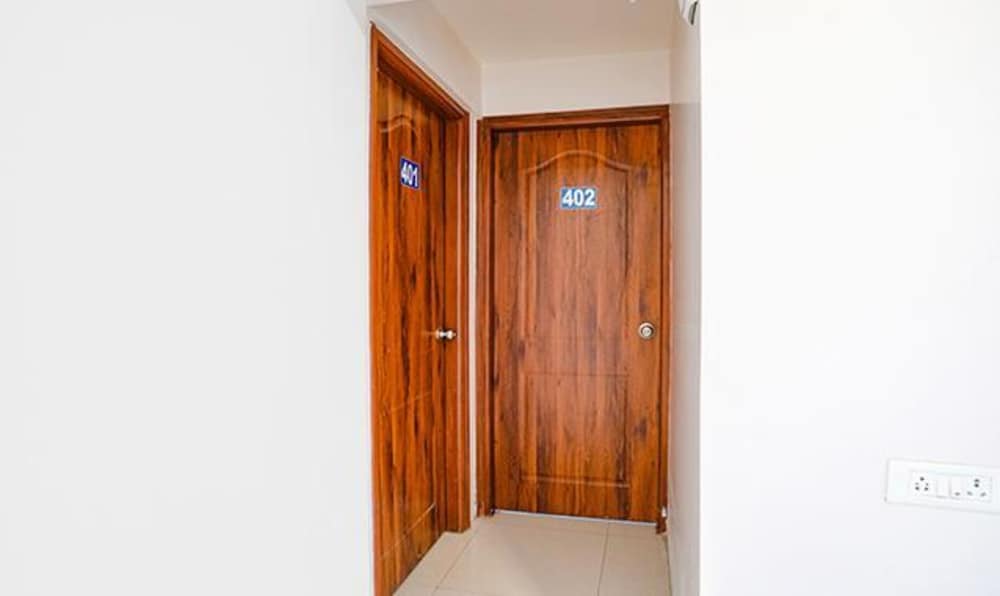 Fabhotel Omkar Executive
