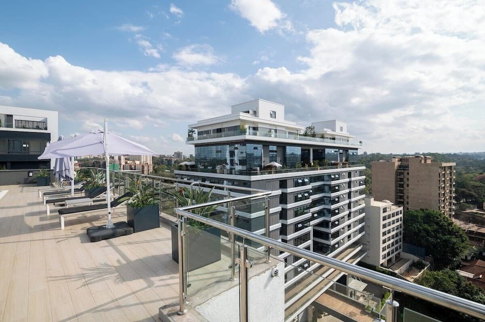 Riverside Square Two Bedroom Apartment, Swimming pools, gym, workspace, Wonderiss Homes Westland Living