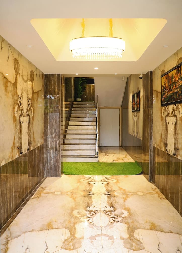 RK Hotel