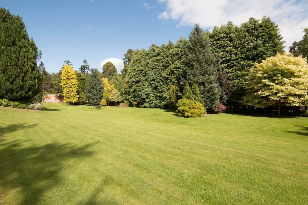 Firlands Lodge