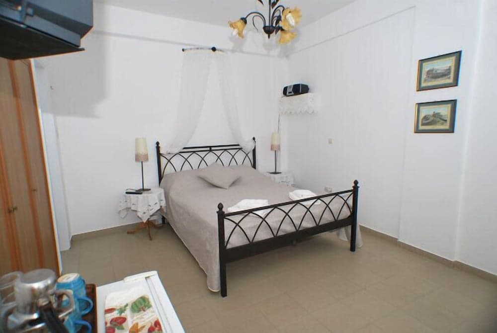 Pension Moschoula