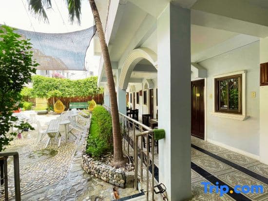 Simons Heritage Resort Puerto Galera