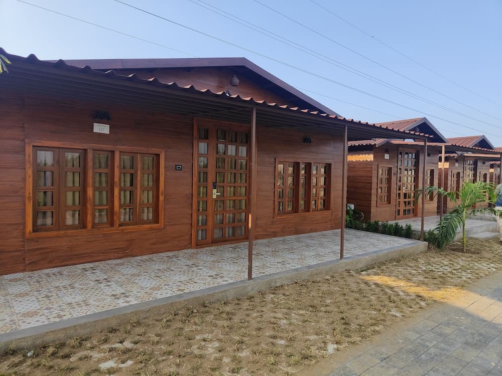 Nirvana Resort and Restaurant