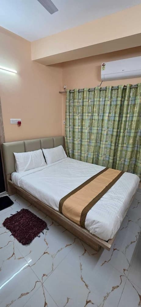 HOTELLEOS
