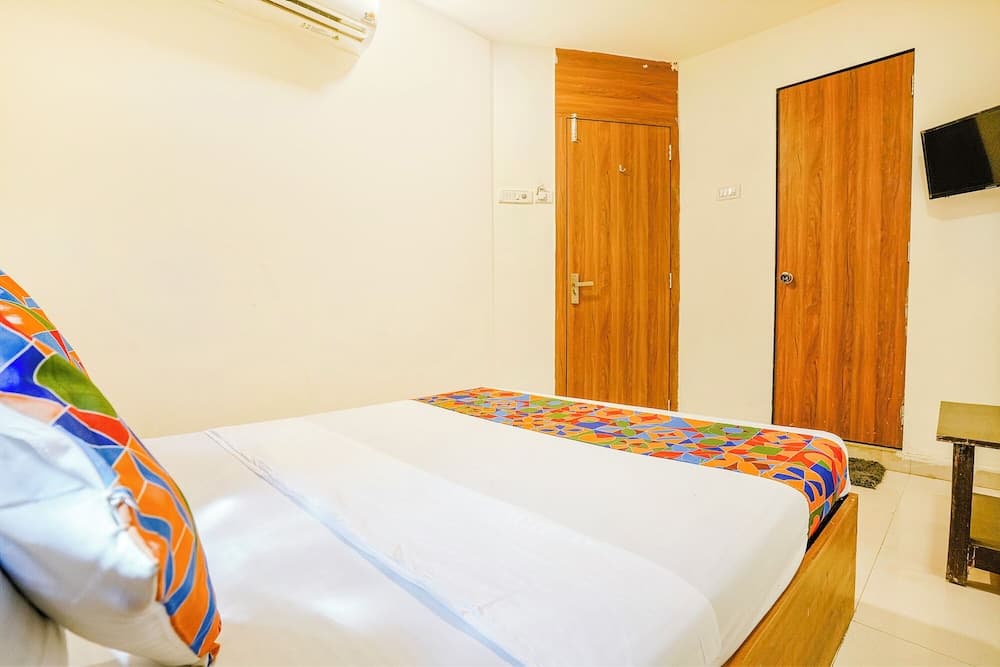 Fabexpress Harshita Inn