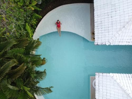 Cocowhite Villa