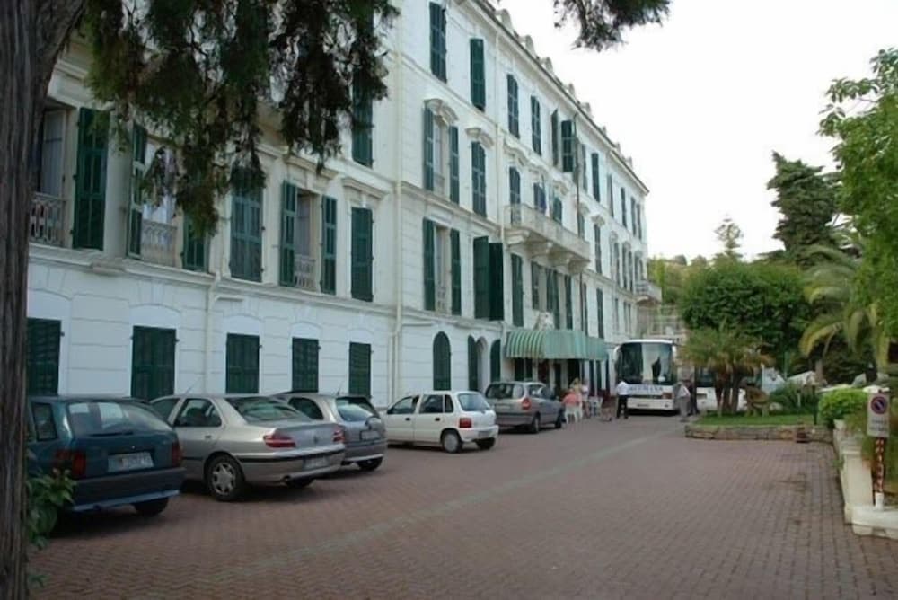 Hotel Eden