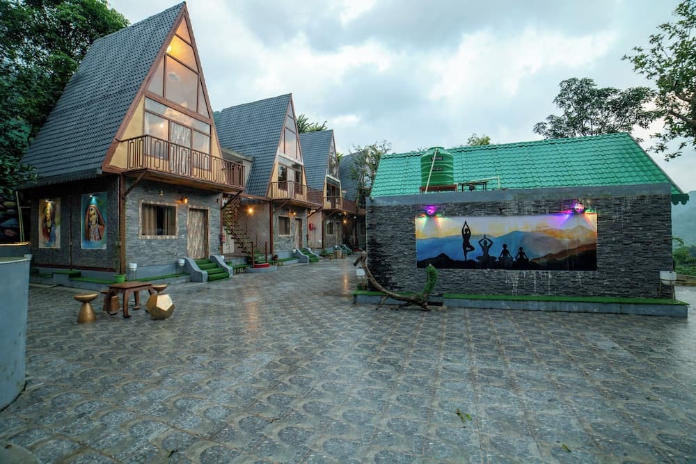 Mudras Grove Resort