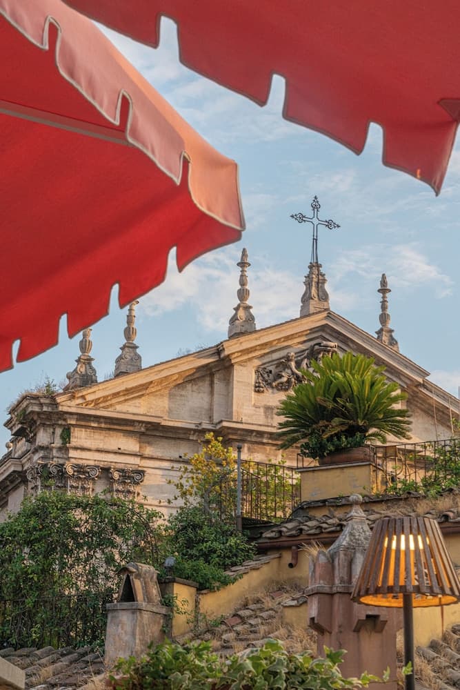 9Hotel Cesari