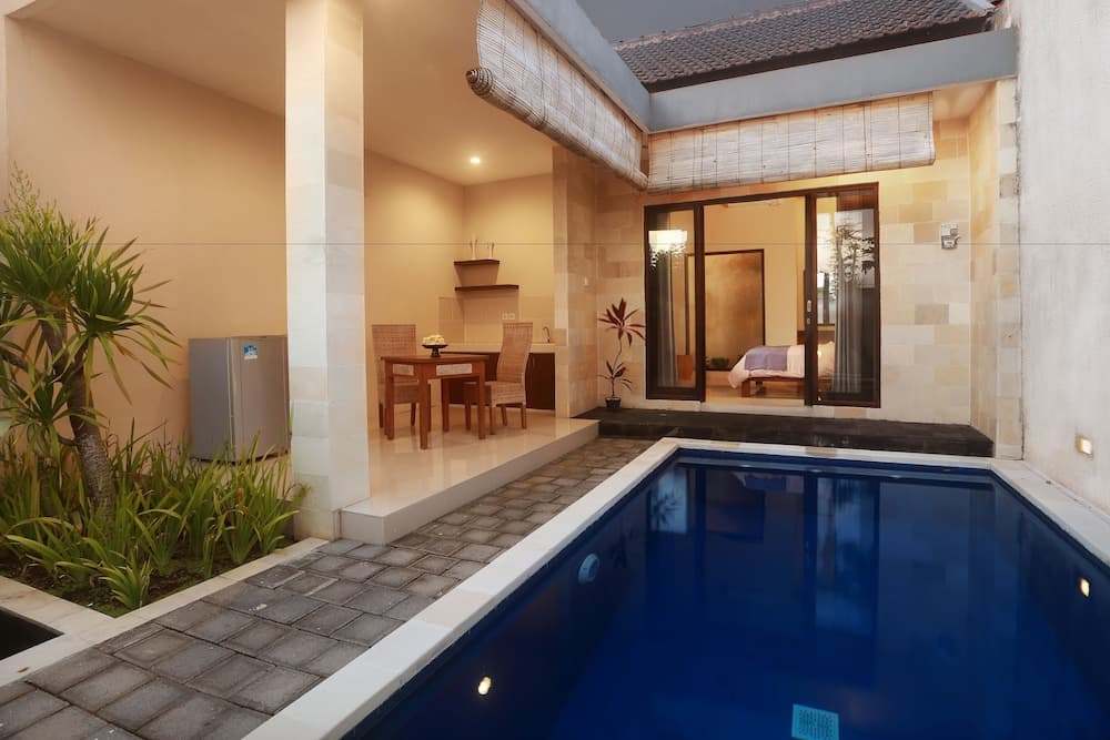 Palm Leaf Villa