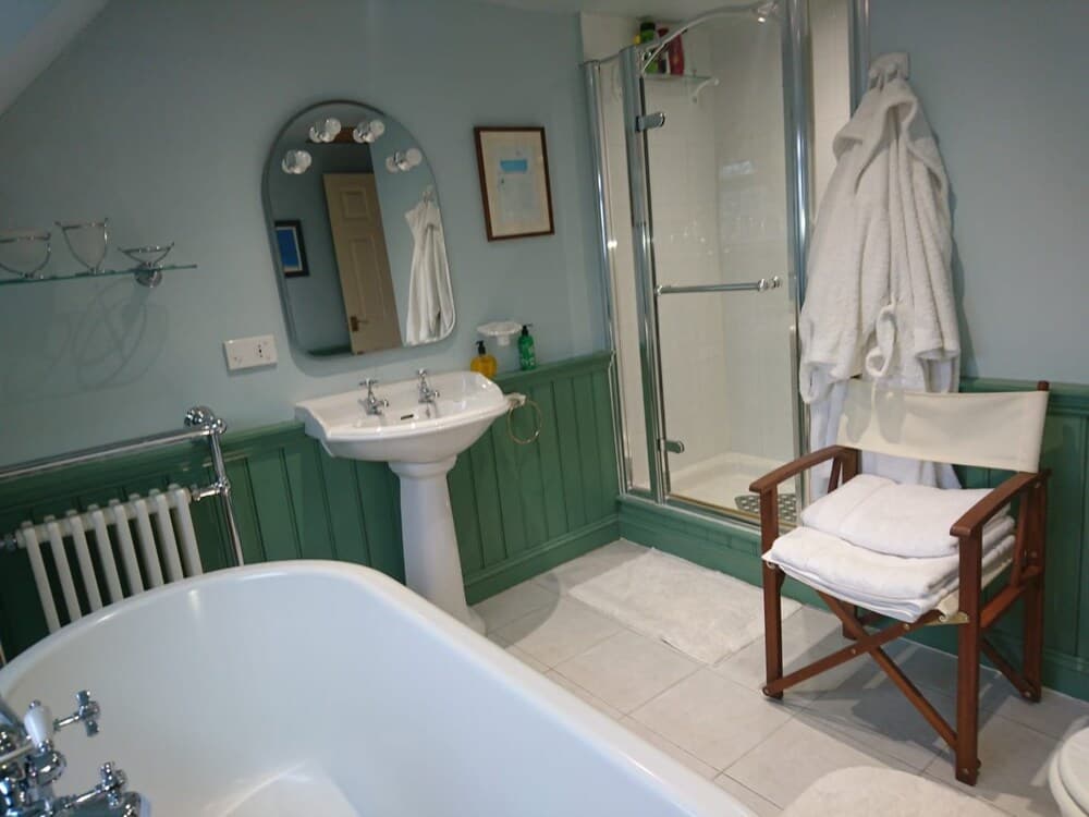 Hayleaze Bed & Breakfast