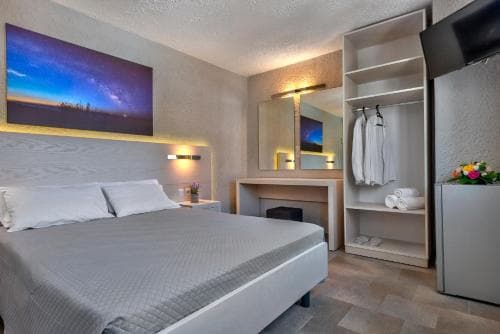 Hotel Halaris
