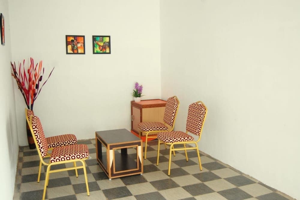 Star Residency