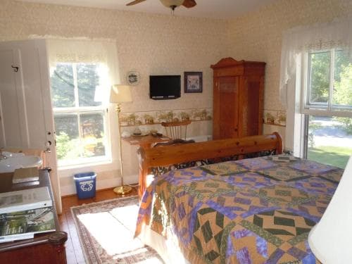 Fitch Hill Inn