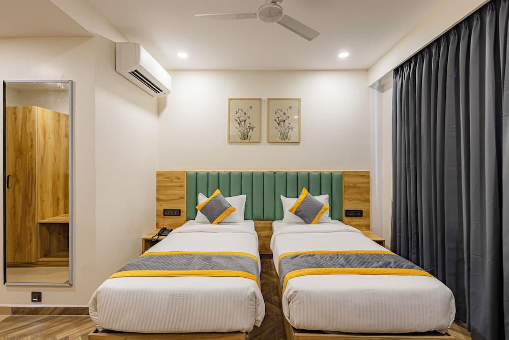 Lemonridge Hotels KPHB