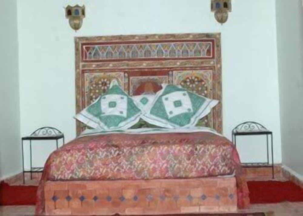 Ines Palace